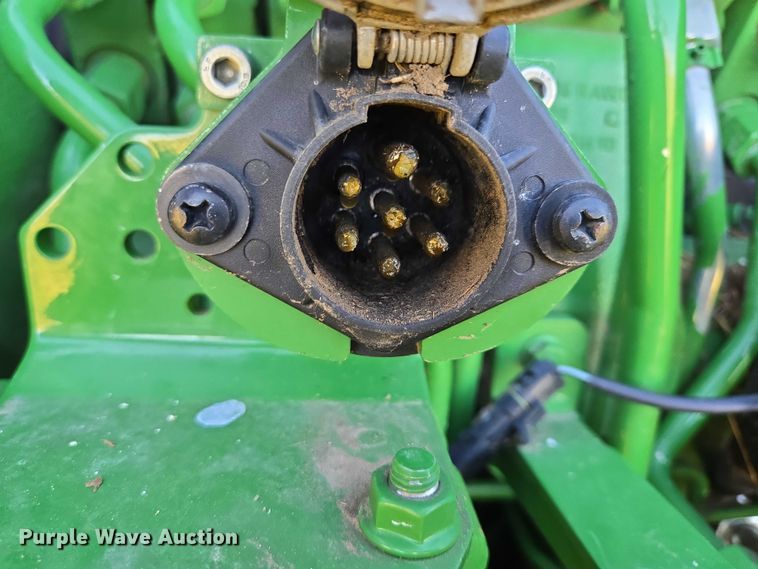 image for item DY1363 2021 John Deere 6175R MFWD tractor