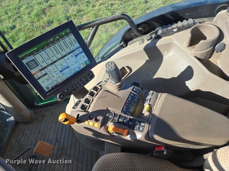 image for item DY1363 2021 John Deere 6175R MFWD tractor