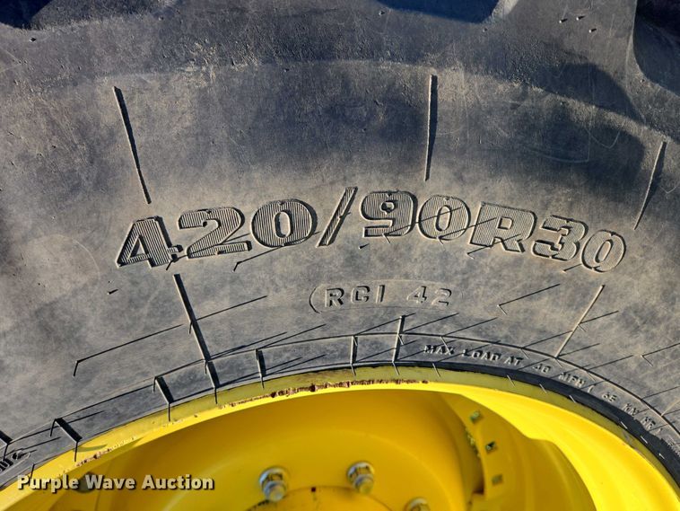 image for item DY1363 2021 John Deere 6175R MFWD tractor