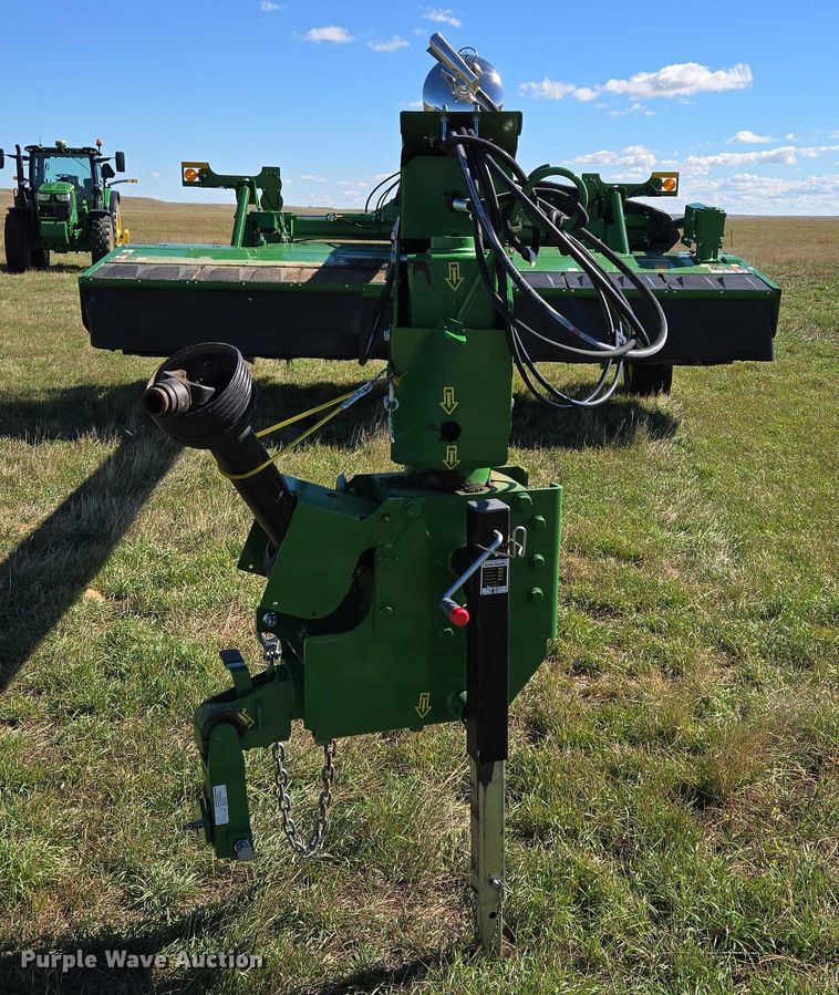 image for item DY1364 2024 John Deere C500 swather / windrower