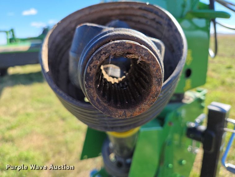 image for item DY1364 2024 John Deere C500 swather / windrower