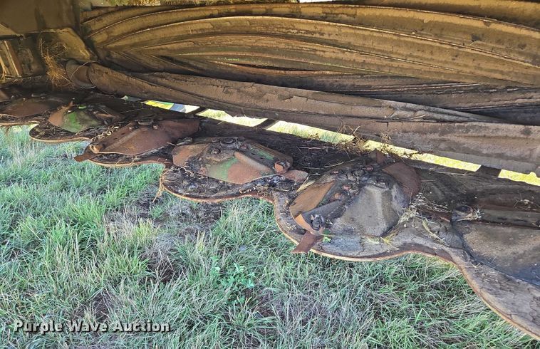 image for item DY1364 2024 John Deere C500 swather / windrower