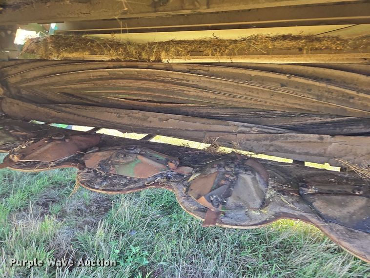 image for item DY1364 2024 John Deere C500 swather / windrower