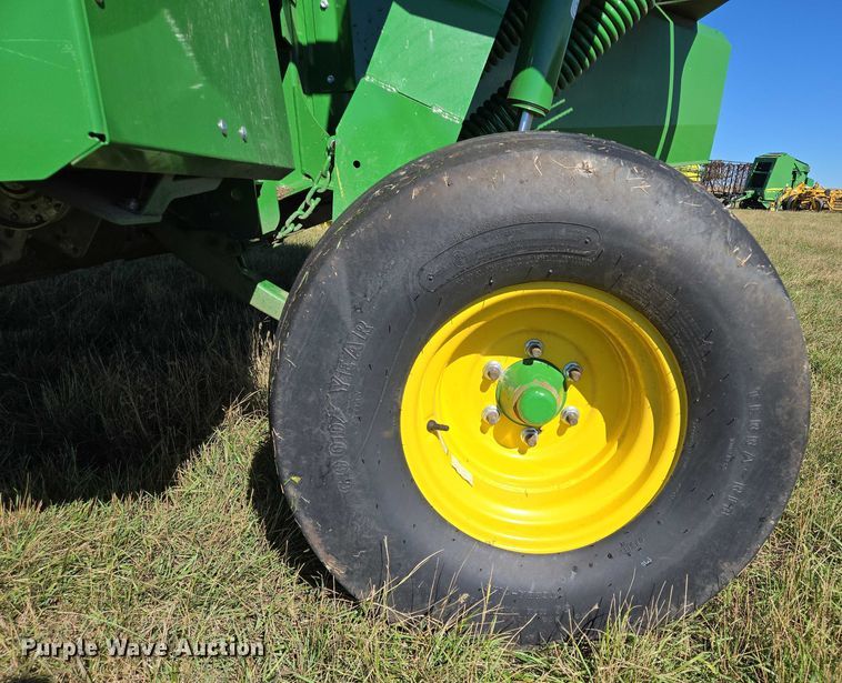 image for item DY1364 2024 John Deere C500 swather / windrower