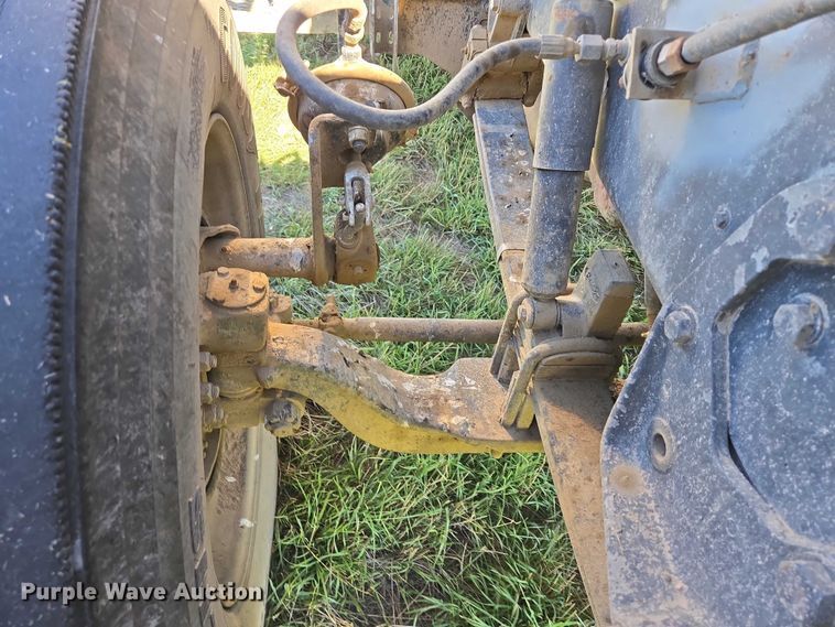 image for item DY1367 1996 Peterbilt 379 semi truck