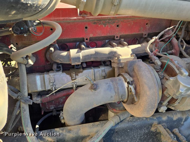 image for item DY1367 1996 Peterbilt 379 semi truck