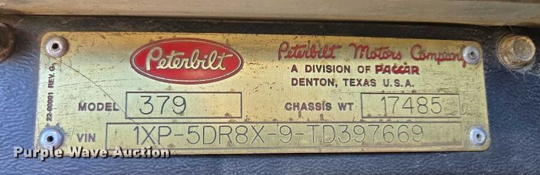 image for item DY1367 1996 Peterbilt 379 semi truck