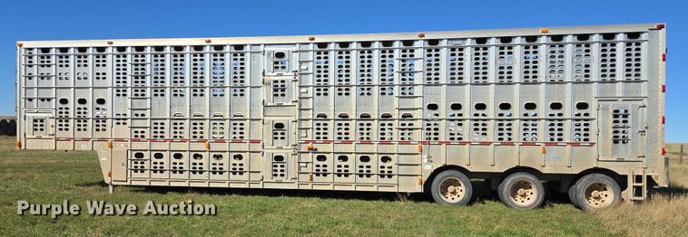 image for item DY1368 2009 Wilson livestock trailer