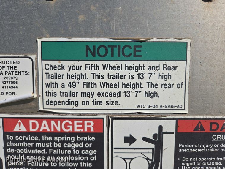 image for item DY1368 2009 Wilson livestock trailer