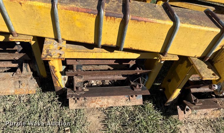 image for item DY8246 Buffalo stalk chopper