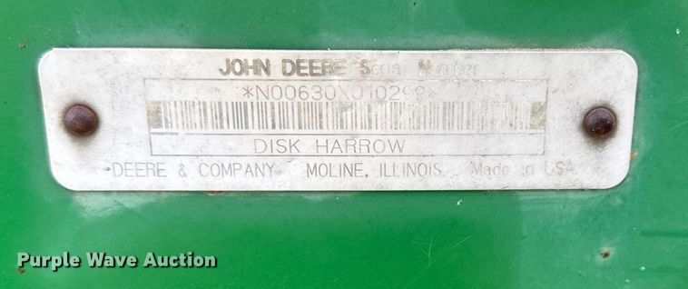 image for item DY8253 John Deere 630 tandem disk