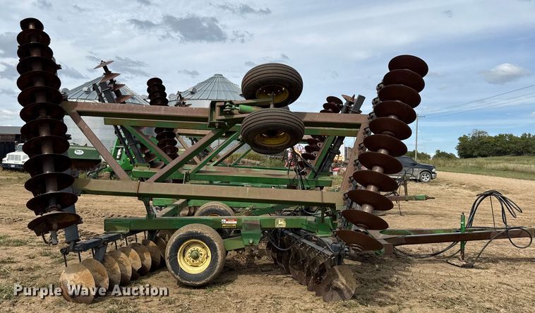 image for item DY8254 John Deere 630 double off-set disk