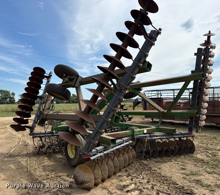 image for item DY8254 John Deere 630 double off-set disk