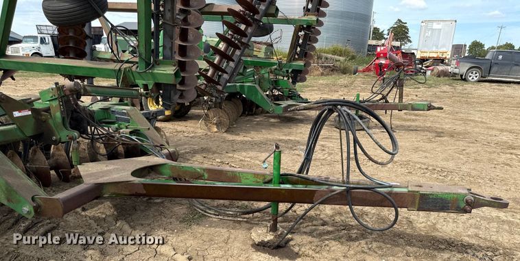 image for item DY8254 John Deere 630 double off-set disk