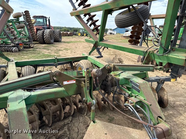 image for item DY8254 John Deere 630 double off-set disk