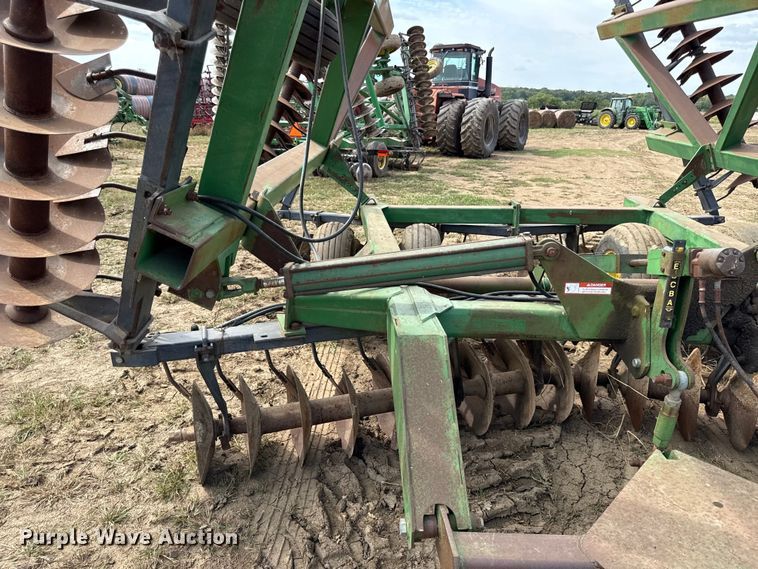 image for item DY8254 John Deere 630 double off-set disk