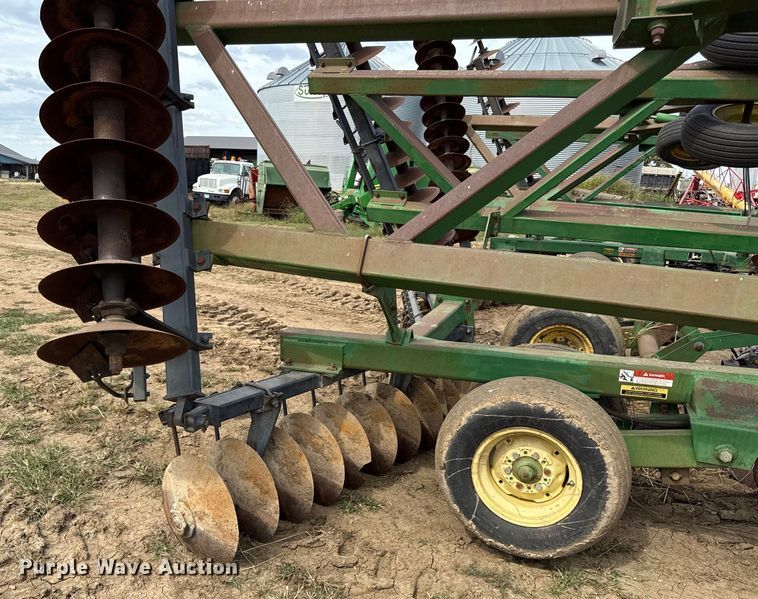 image for item DY8254 John Deere 630 double off-set disk