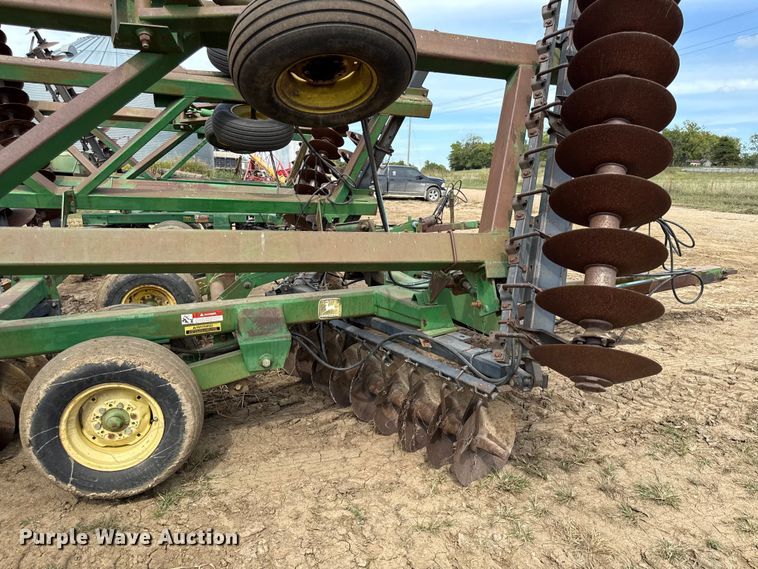 image for item DY8254 John Deere 630 double off-set disk