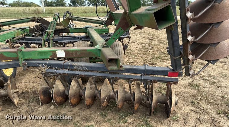 image for item DY8254 John Deere 630 double off-set disk