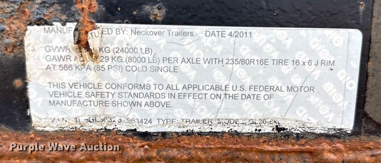 image for item DY8256 2011 Neckover livestock trailer