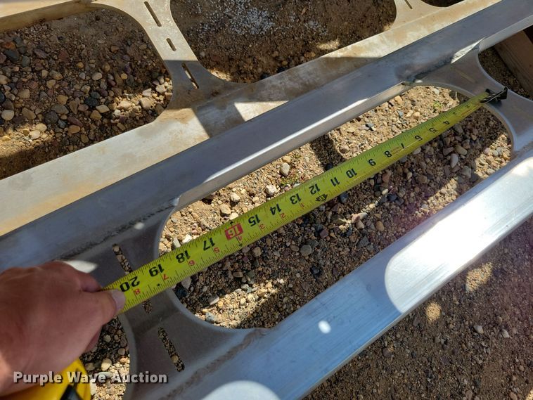 image for item DZ6586 (2) Millenium sprayer booms