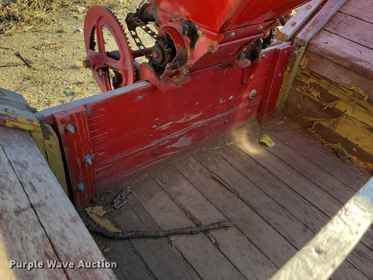 image for item DZ6755 Box wagon with seed spreader attachment