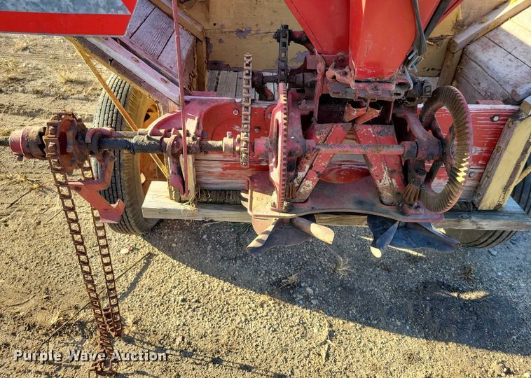 image for item DZ6755 Box wagon with seed spreader attachment