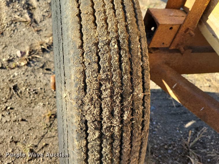 image for item DZ6755 Box wagon with seed spreader attachment