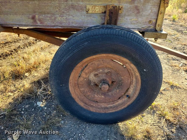 image for item DZ6755 Box wagon with seed spreader attachment