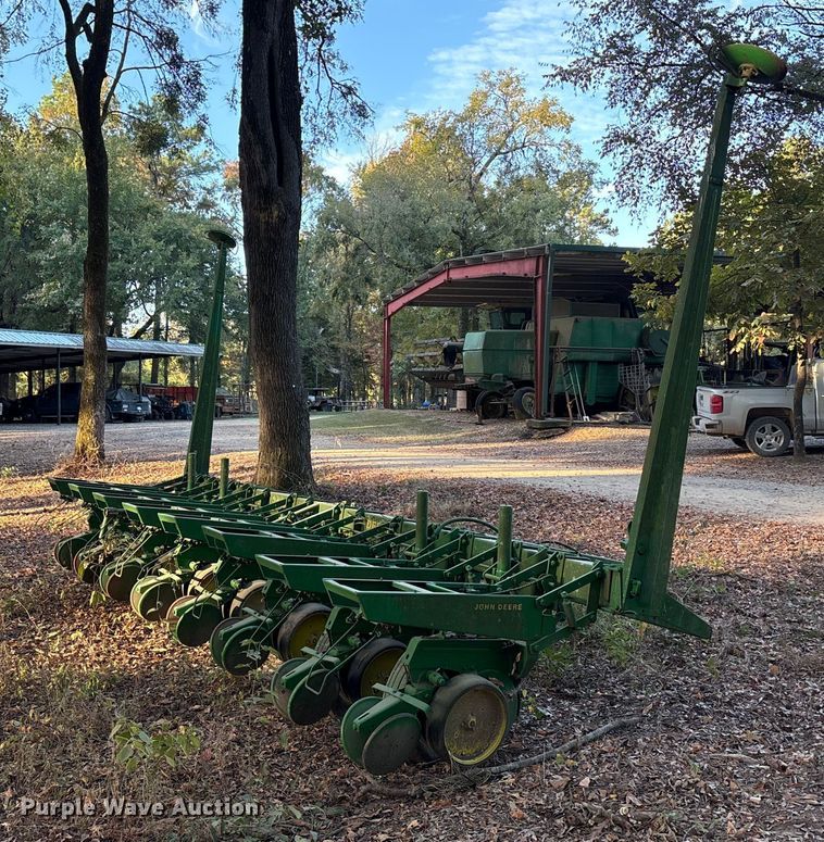 image for item EA7599 John Deere 7000 planter