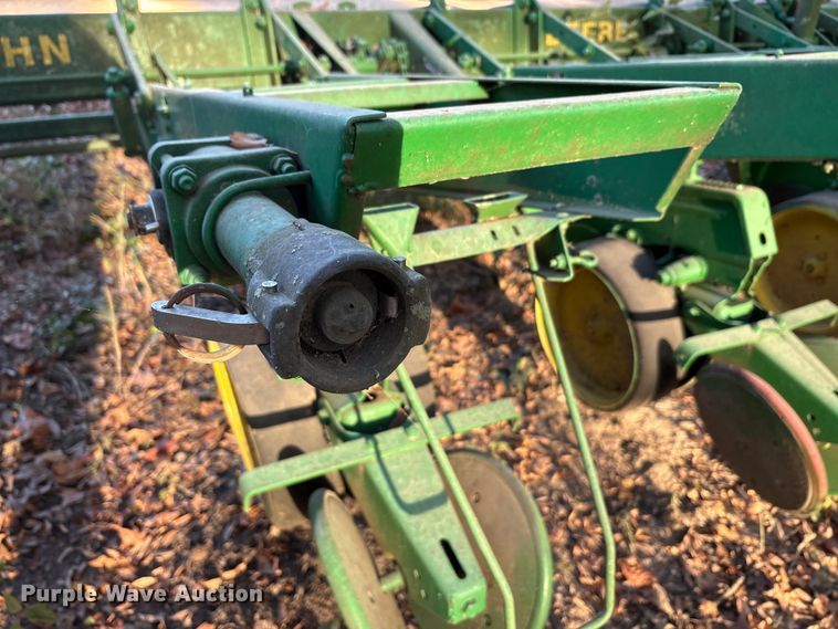 image for item EA7599 John Deere 7000 planter