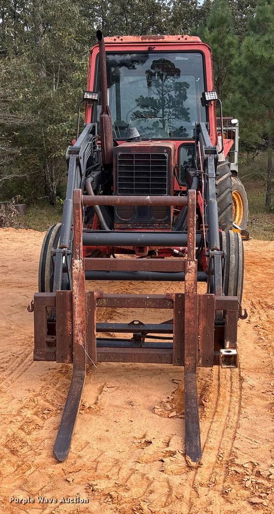 image for item EA7610 Belarus 805 tractor