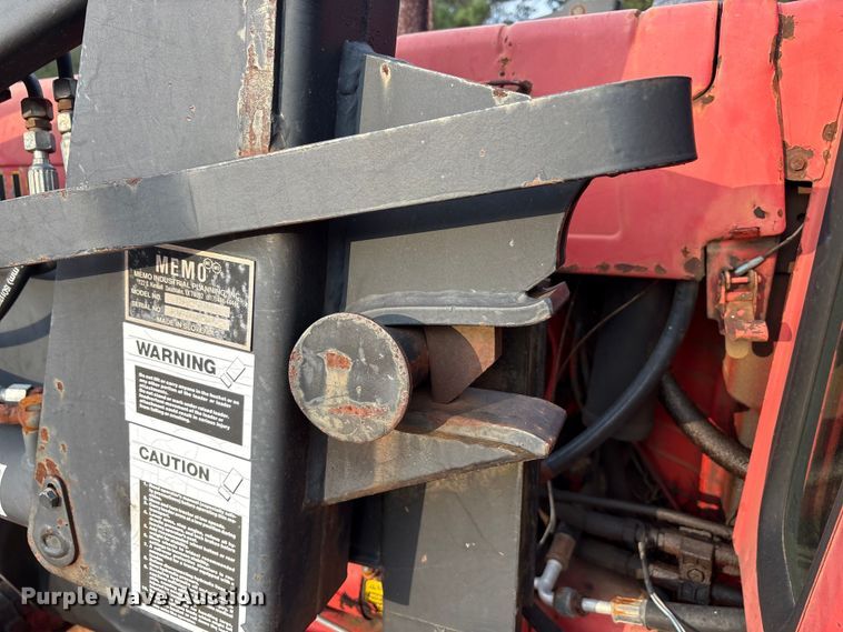 image for item EA7610 Belarus 805 tractor