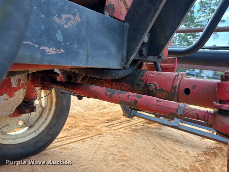 image for item EA7610 Belarus 805 tractor