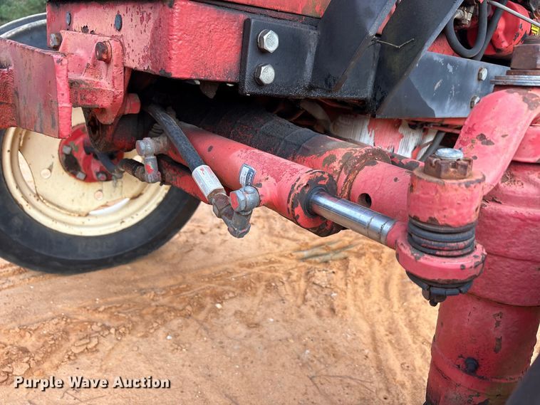 image for item EA7610 Belarus 805 tractor