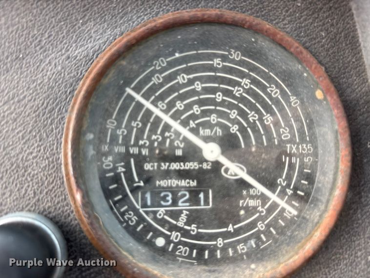 image for item EA7610 Belarus 805 tractor