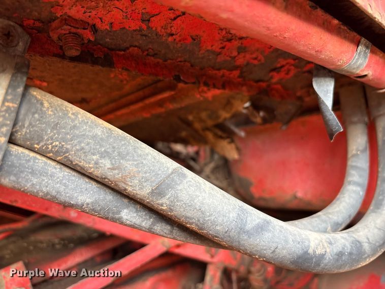 image for item EA7610 Belarus 805 tractor