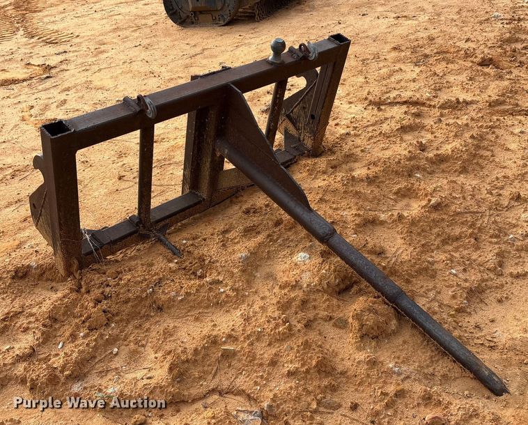 image for item EA7610 Belarus 805 tractor