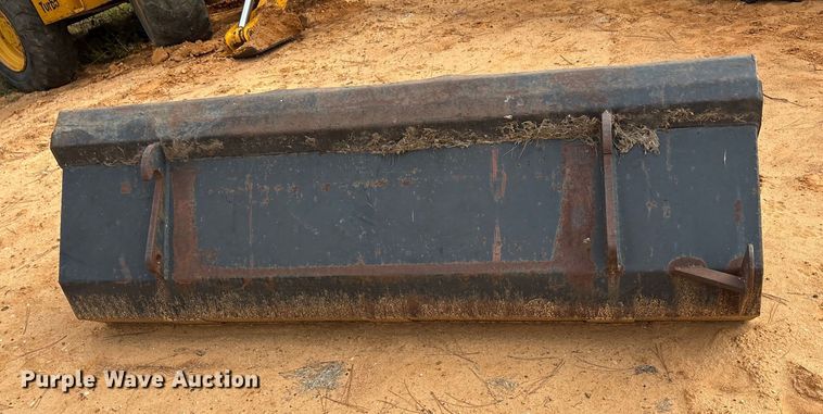 image for item EA7610 Belarus 805 tractor