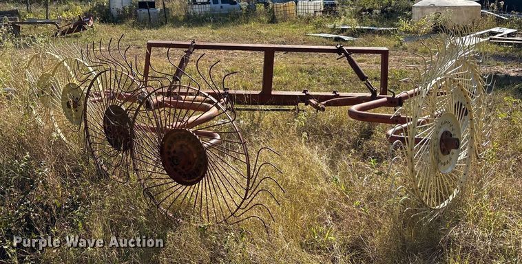 image for item EA7615 Vicon hay rake