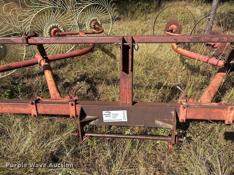 image for item EA7615 Vicon hay rake