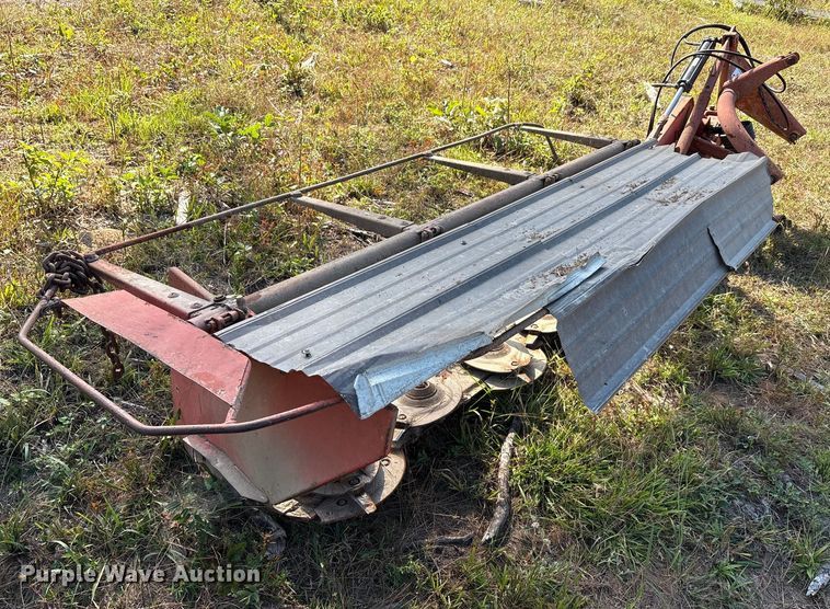 image for item EA7616 1990 Kuhn GMB66HD disc mower