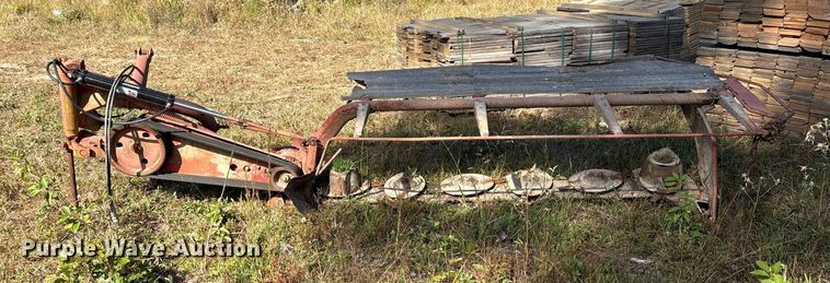 image for item EA7616 1990 Kuhn GMB66HD disc mower