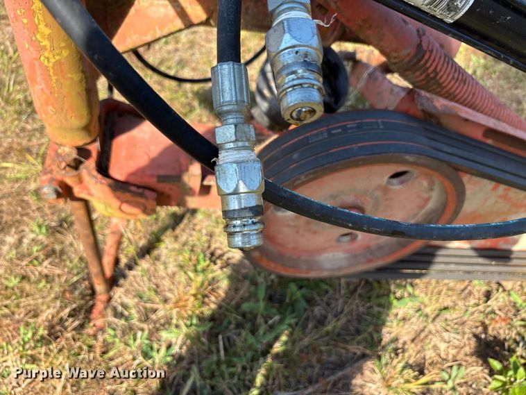 image for item EA7616 1990 Kuhn GMB66HD disc mower