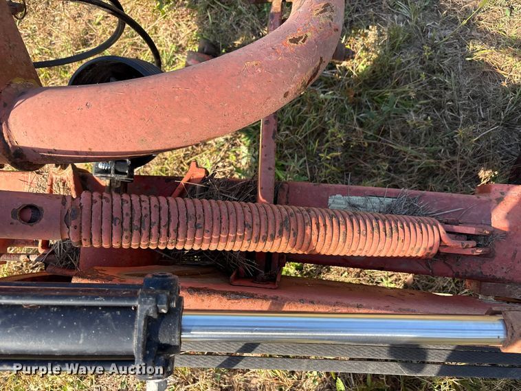 image for item EA7616 1990 Kuhn GMB66HD disc mower