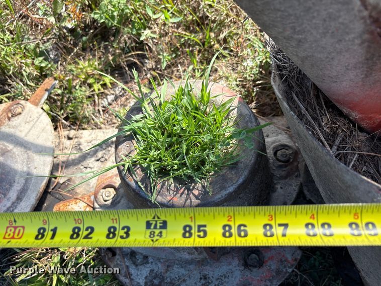 image for item EA7616 1990 Kuhn GMB66HD disc mower