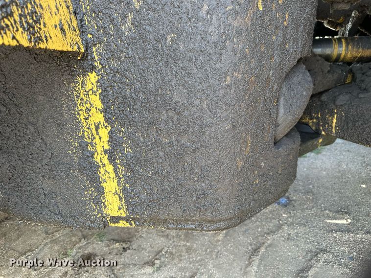 image for item EB2699 1972 Caterpillar 980B wheel loader