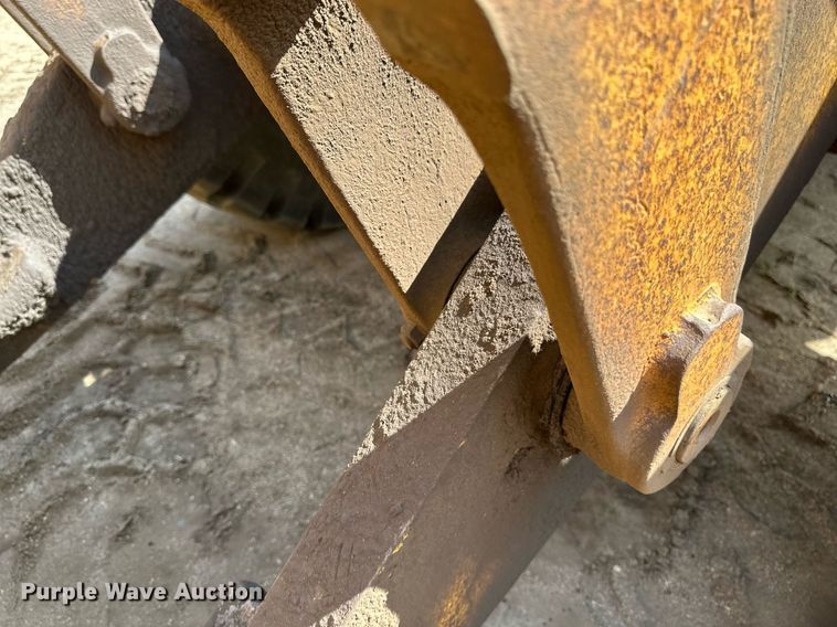 image for item EB2699 1972 Caterpillar 980B wheel loader