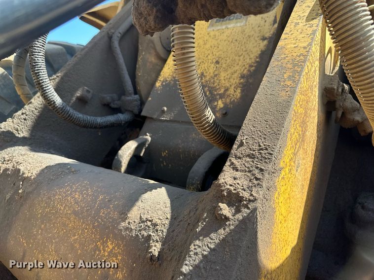 image for item EB2699 1972 Caterpillar 980B wheel loader