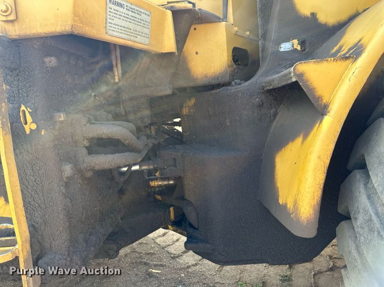 image for item EB2699 1972 Caterpillar 980B wheel loader